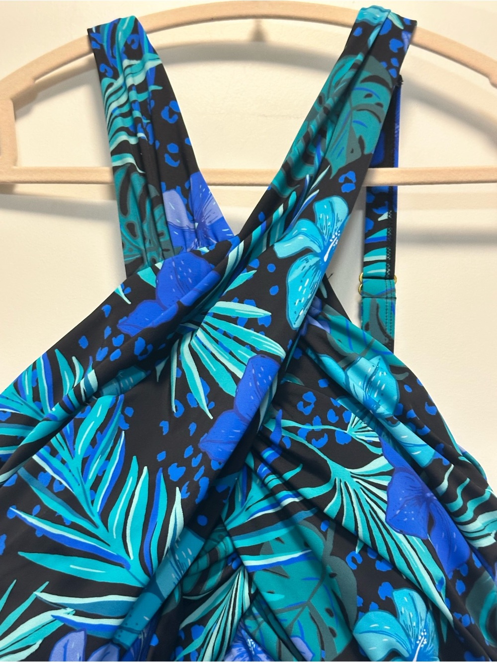 NWT Swimsuits For All High Neck Wrap Swimdress Blue Hawaiian Floral Size 18 - Picture 3 of 10